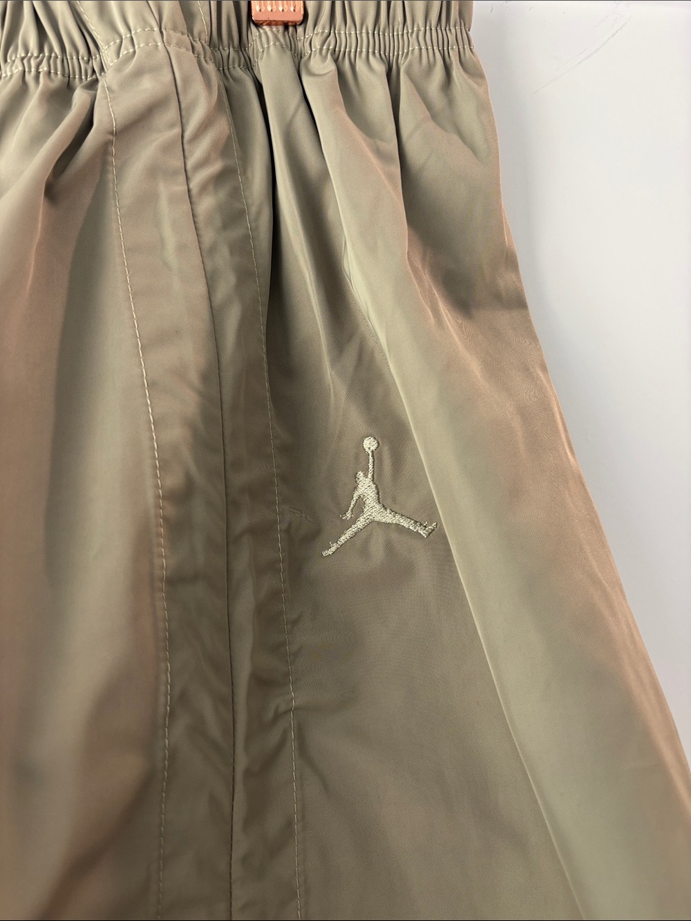 NWT Jordan Flight Parachute Midi Skirt in Olive Green - Picture 2 of 5